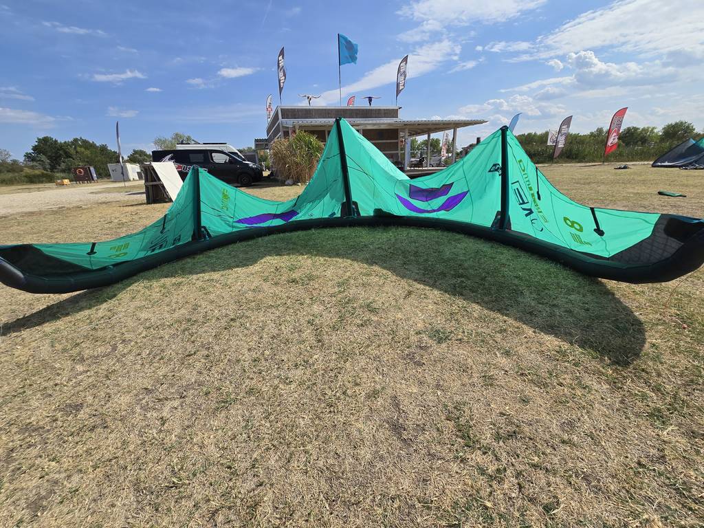 Gebraucht Duotone Evo SLS 2026 Kite 8 m² Green_Purple_4