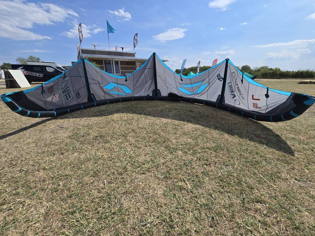 Gebraucht Duotone Evo SLS 2026 Kite 7 m² Dark Grey_Turquoise_4