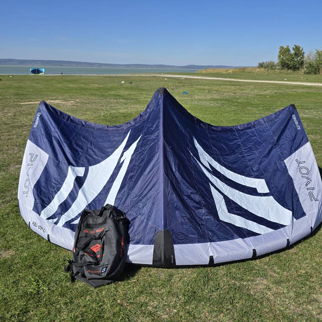 Gebraucht Naish Pivot [Q]Series 2026 Kite 8 m² Navy_2