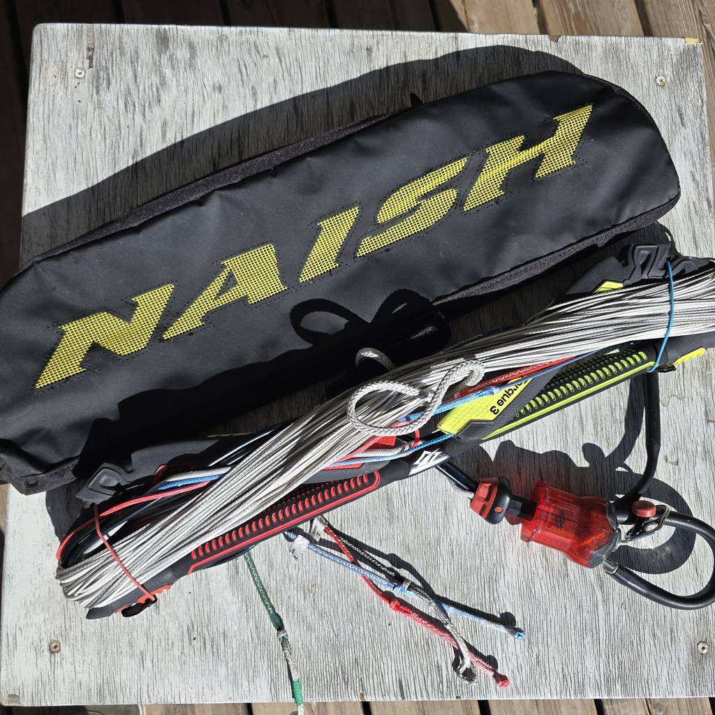 Gebraucht Naish Bar Torque 3 in 55cm Kite 02_2